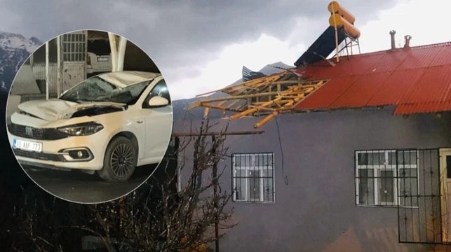 Hakkari'de fırtına; çatılar ve tabelalar uçtu, ağaçlar devrildi