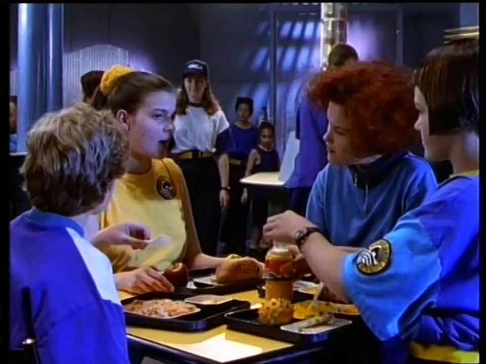 Océane (Ocean Girl) (1994) - Saison 2 - Épisode 4 - Le Bébé Tombé du Ciel (Français VF)