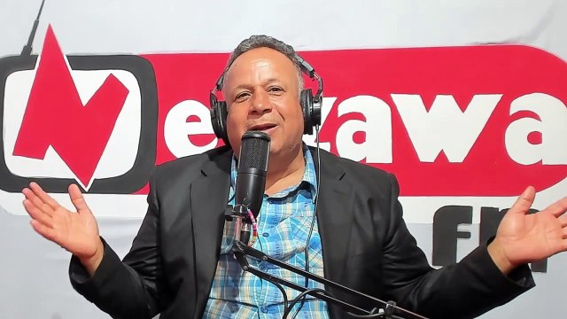 نفحات تراثية السيد الحمروني الحمروني ..مواضيع من واقع الحياة خلدها شعراء شعبيون في قصائد من درر الشعر...