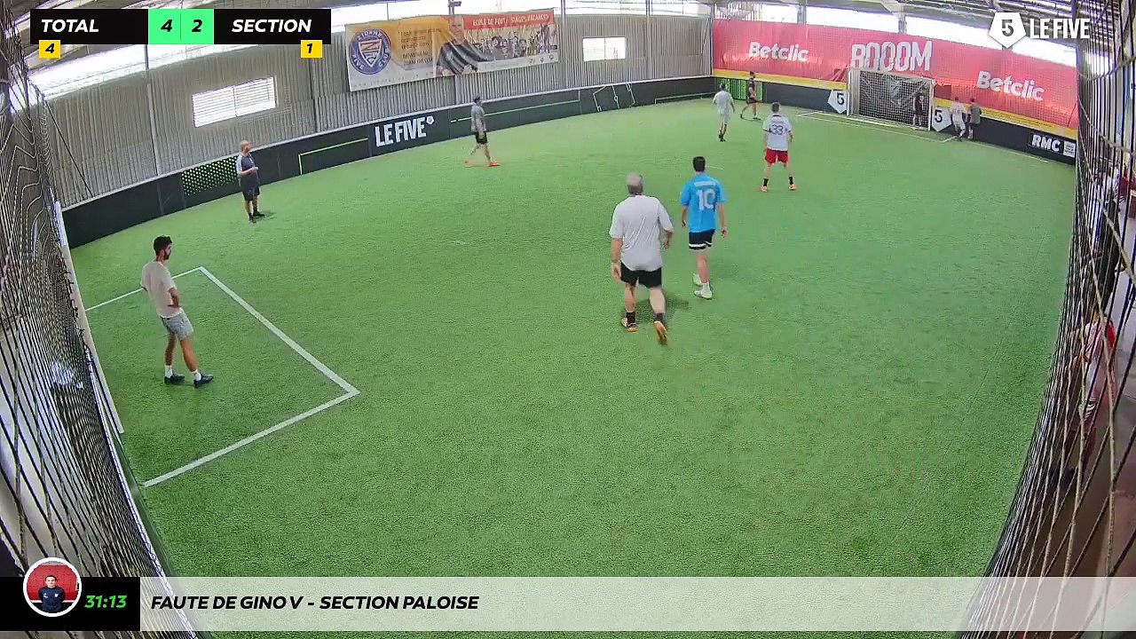 Faute de Gino V - Section Paloise