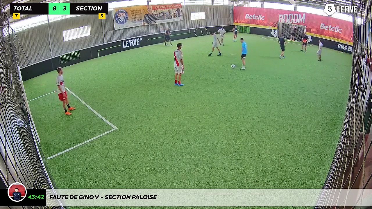 Faute de Gino V - Section Paloise