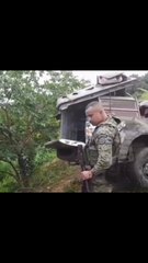 Viatura da PM despenca de ribanceira e capota a caminho de operação na Bahia