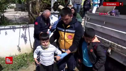 Ümraniye'de motosiklete çarpan otomobil takla attı