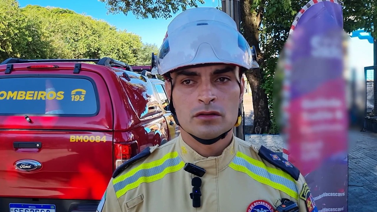 "Vítima permaneceu esmagada por cerca de 10 minutos", relata Oficial do Corpo de Bombeiros
