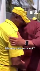 Samuel Eto'o retrouve un ancien camarade devenu vigile