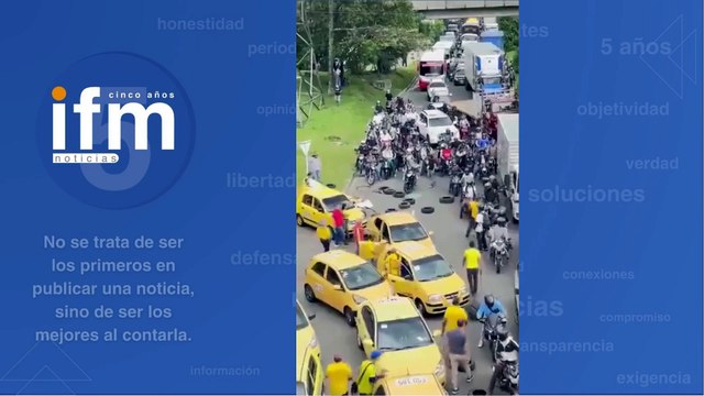 Disturbios: Continúa el paro de taxistas en Medellín