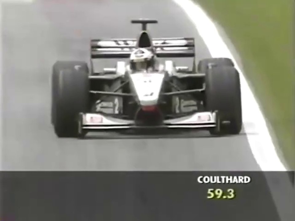 F1 – David Coulthard, Mika Häkkinen (McLaren Mercedes V10) action in qualifying – Austria 2000