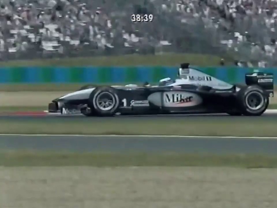 F1 – Mika Häkkinen (McLaren Mercedes V10) lap in qualifying – France 2000