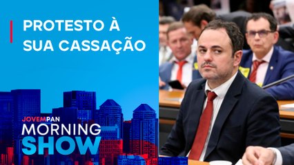 GLAUBER Braga anuncia GREVE DE FOME e dorme na CÂMARA