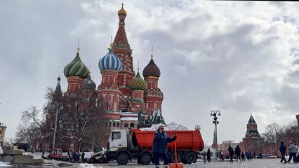 Winter returns to Moscow in April with 'rare' spring snow