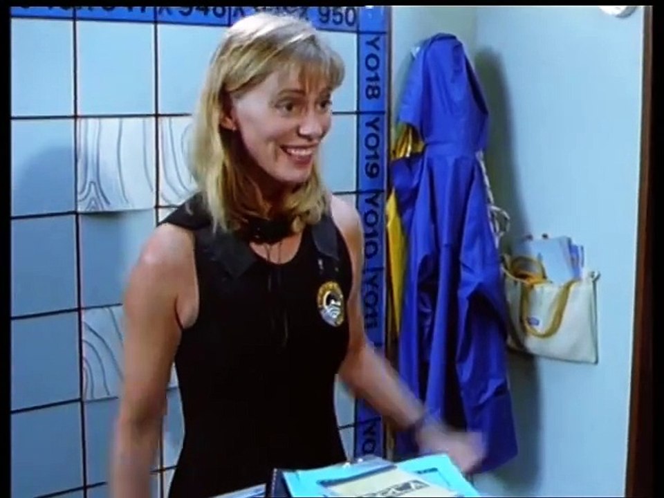 Océane (Ocean Girl) (1994) - Saison 2 - Épisode 9 - Une Bombe Sous-Marine (Français VF)