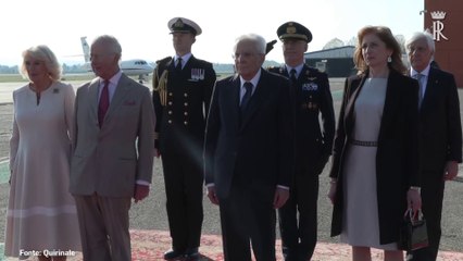 I Reali Uk lasciano l'Italia, Mattarella alla cerimonia di congedo