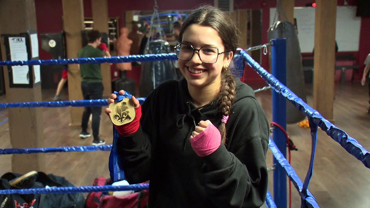 Topo Boxe Gants de bronze