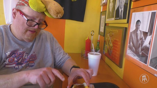 Raw Dogging at Woofies Hot Dogs in St. Louis