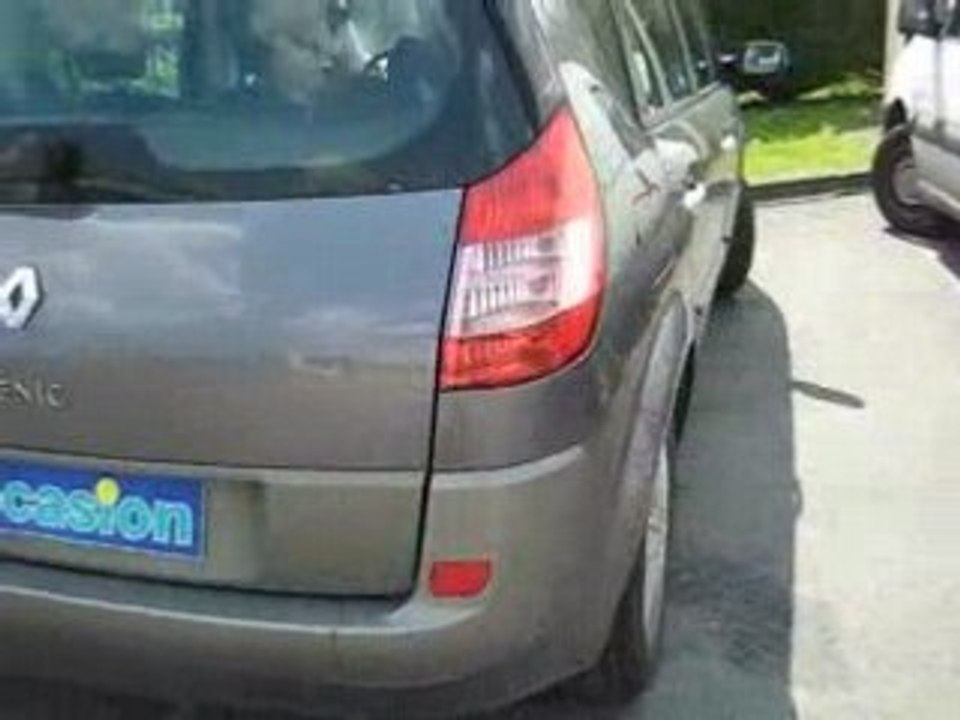 Renault-scenic-1