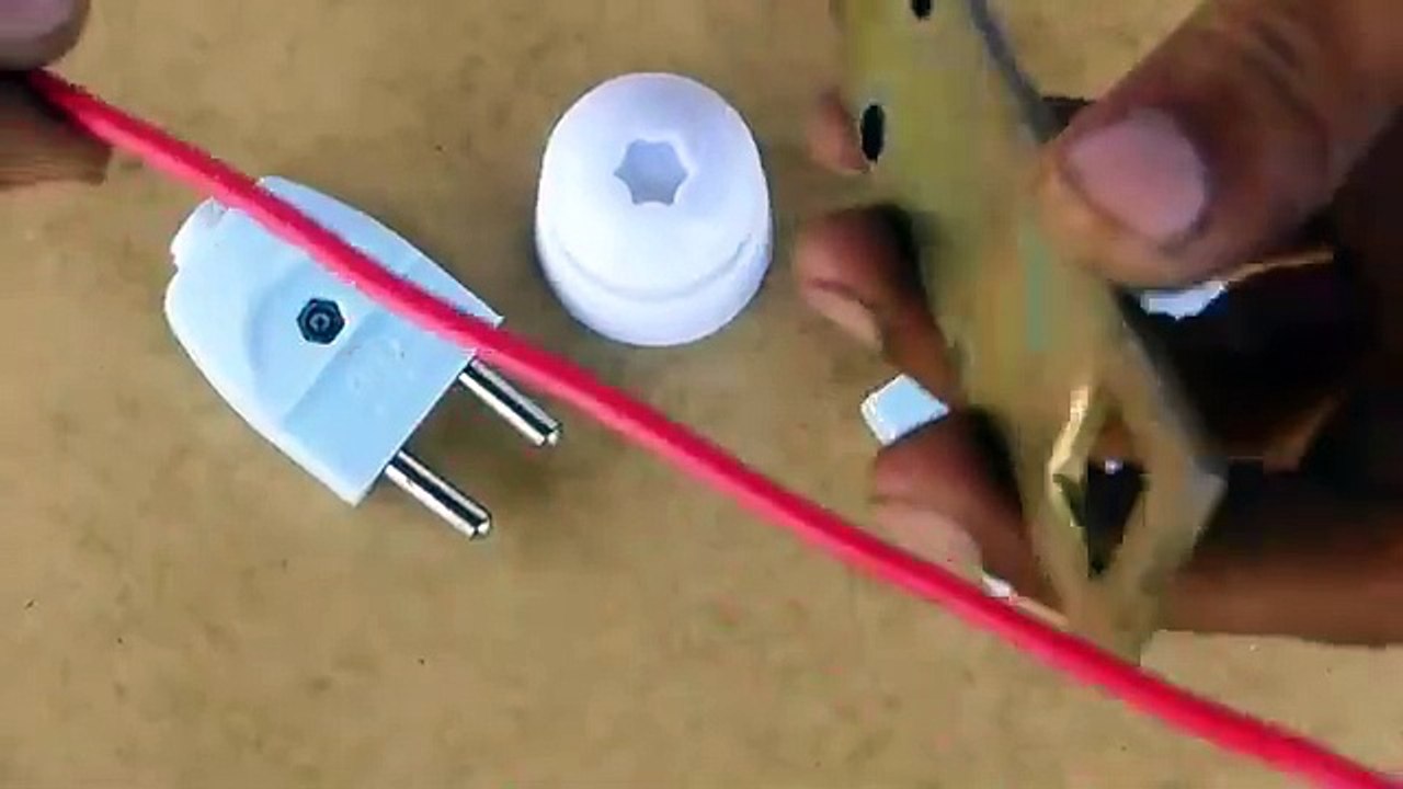 "2-Minute Hack: Create an Easy Series Circuit Like a Pro!"