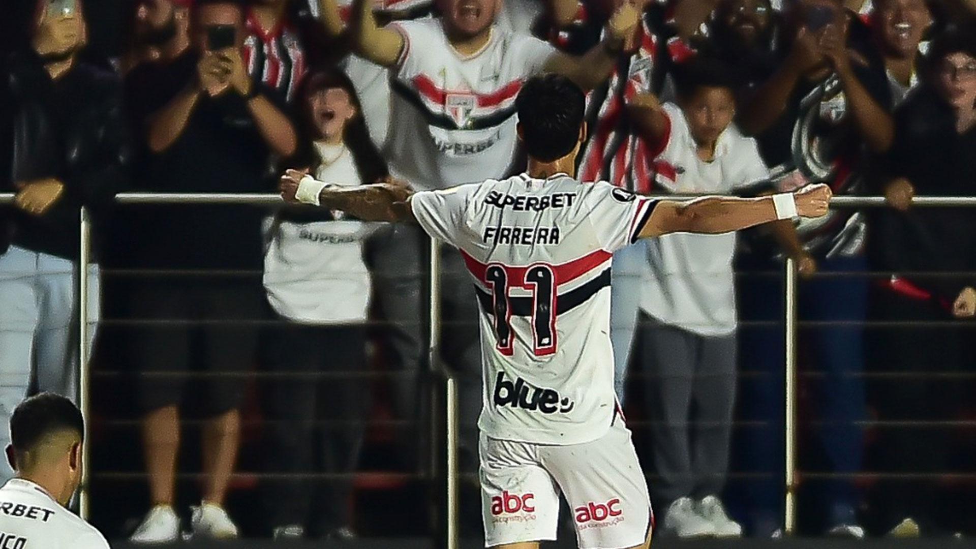 2 Mins | Sao Paulo (BRA) vs Alianza Lima (PER) | HIGHLIGHTS Copa Libertadores | 04/10/25 | beIN SPORTS USA
