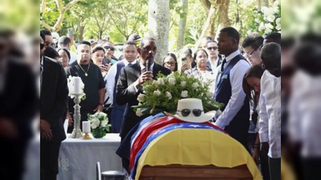 Sepultan a Rubby Pérez tras tragedia en discoteca Jet Set