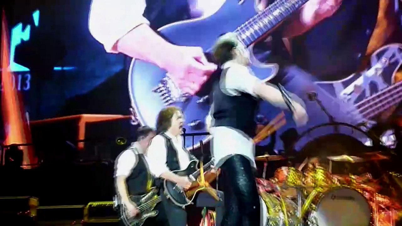 Van Halen - Panama