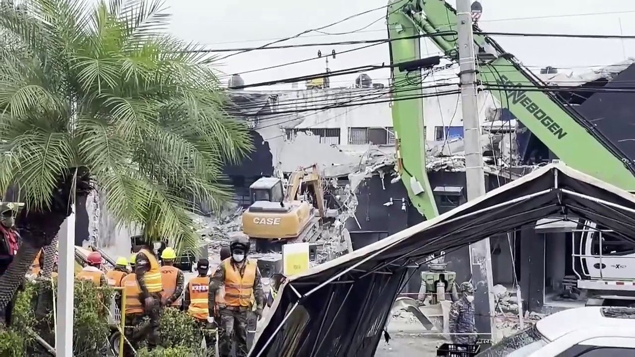Las labores de rescate se reducen al mínimo en la discoteca Jet Set de Santo Domingo