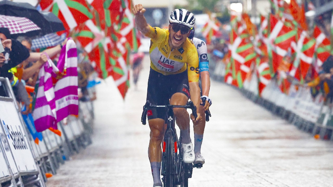 Cycling - Itzulia Basque Country 2025 - Stage 6 short highlights... Joao Almeida untouchable !