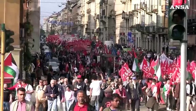 Milano, scontri tra manifestanti e polizia al corteo pro Palestina