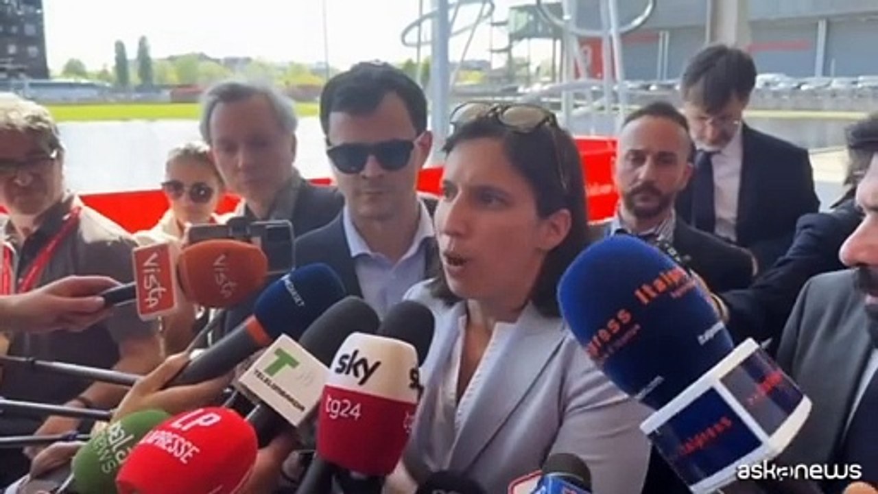 Dazi, Schlein: Meloni da Trump? Trattative bilaterali rendono fragili