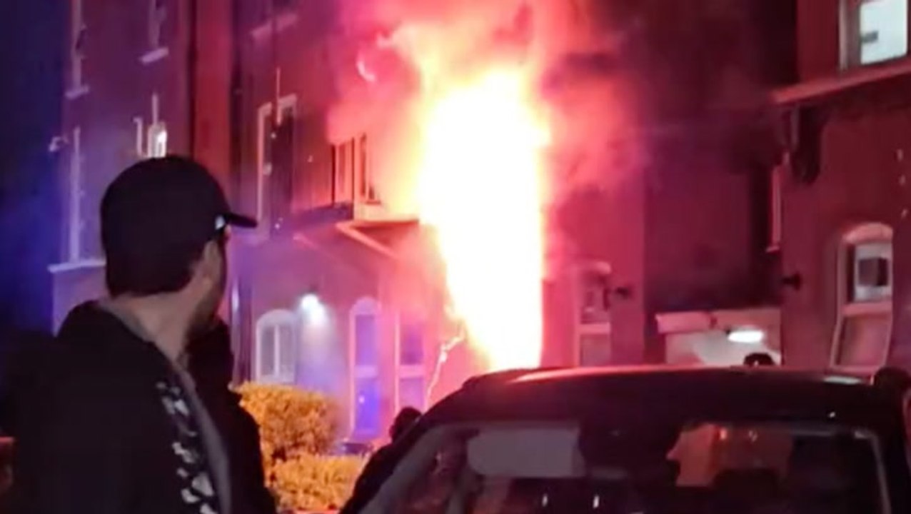 ‘E-bike batteries’ spark huge blaze at east London apartment block