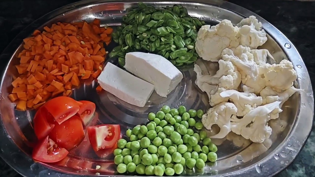 Mix veg itable with paneer