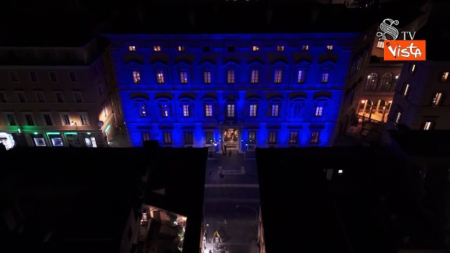 Giornata mondiale del Parkinson, la facciata di Palazzo Madama illuminata di blu