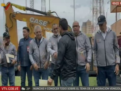 Bolívar | Gobierno nacional entrega unidades de transporte y equipamientos a la CVG