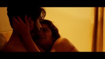 Divi Vadthya Hot Kissing Scene