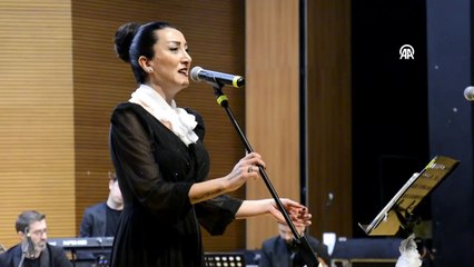 Bursa'da Türk Halk Müziği konseri