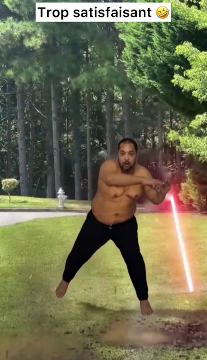 Je trouve cette vidéo tellement drôle et satisfaisante 🤣😎 Vidéos réalisées par Intelligence Artificielle à partir des vidéos originales de officialshaquanparson (ig) et trillavfx (ig) #humour #parodie #fun #cool #satisfying #satisfaisant