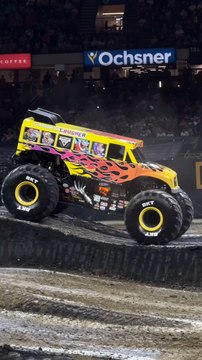 araba şov yapiyor #car #araba