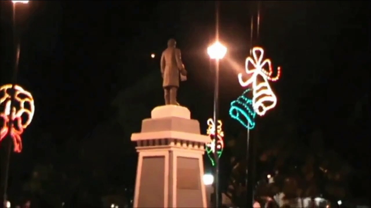 27.- Visitando el parque del puerto de Progreso