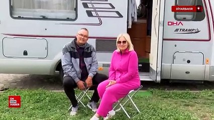 Karavanla Türkiye turuna çıkan Polonyalı çift, Diyarbakır’a hayran kaldı