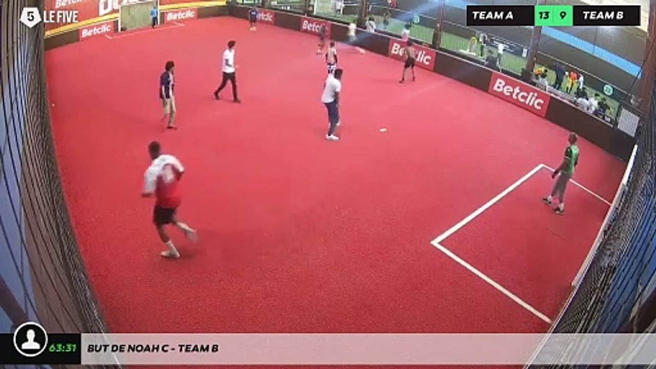 But de Noah C - Team B