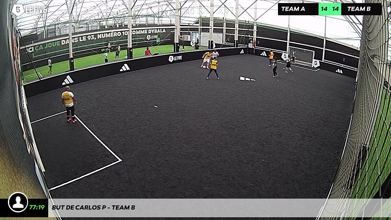 But de Carlos P - Team B