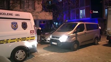 Tartıştığı sevgilisini bıçaklayıp annesini öldürdü