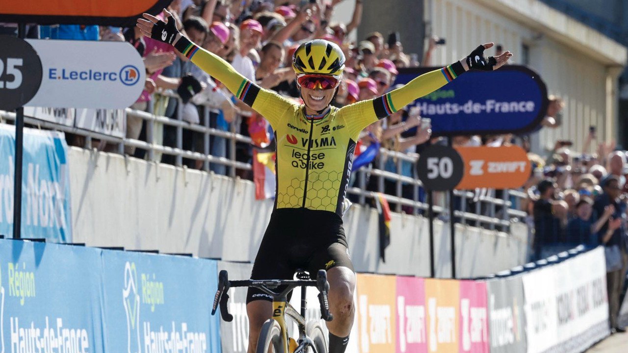 Cyclisme - Paris-Roubaix Femmes 2025 - La victoire de Pauline Ferrand-Prévot... comme si vous y étiez !