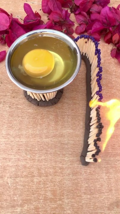 Tasty Omelette egg fried On Matchsticks #satisfying #egg #eggs