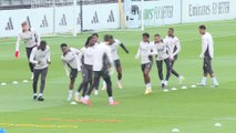 Entrenamiento completo previo al Real Madrid -. Arsenal