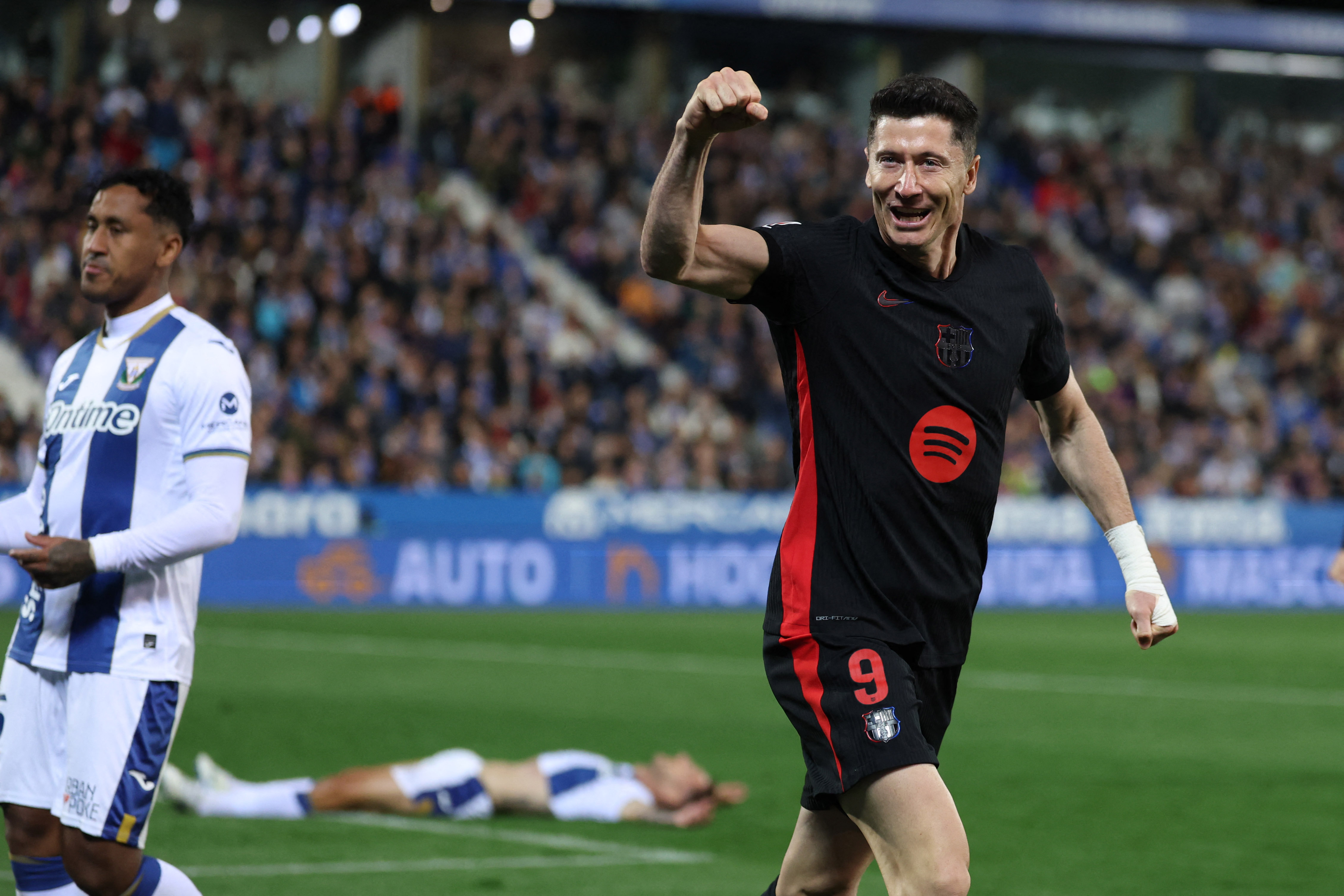 Own goal helps Liga leaders Barca beat Leganes