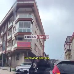 Sürücülerin önünü kesip ceza tehdidi savuruyorlar