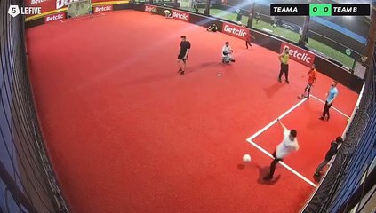 12/04 à 21:53 - Football Betclic (LeFive Villette)