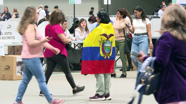 Noboa y González llegan en empate técnico a la segunda vuelta de las presidenciales de Ecuador