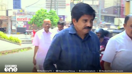 നിലമ്പൂർ ഉപതെരഞ്ഞെടുപ്പ്; കോൺഗ്രസിൽ സ്ഥാനാർഥി നിർണയ ചർച്ച സജീവം