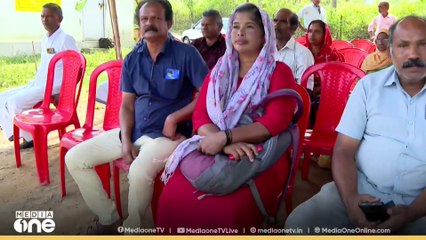 ശമ്പളവും ആനുകൂല്യവും നല്‍കണമെന്ന് ആവശ്യം; എൽസ്റ്റൺ എസ്റ്റേറ്റിൽ തൊഴിലാളികളുടെ പ്രതിഷേധം