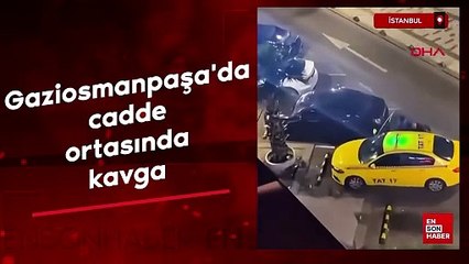 İstanbul'da cadde ortasında kavga